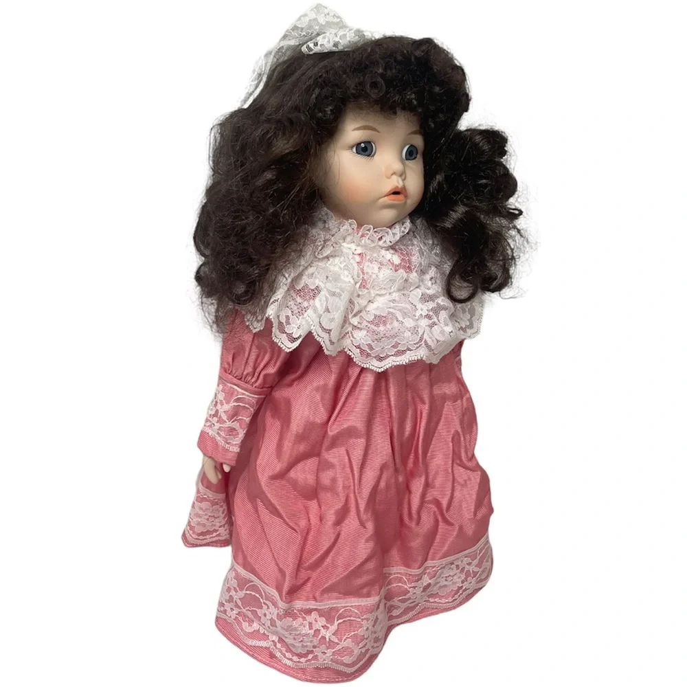 Vintage Music Box Doll Porcelain Musical Mermosa Cottage Core Lace Collectible
